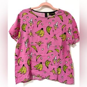 Nooworks x Gentle Thrills banana boxy top